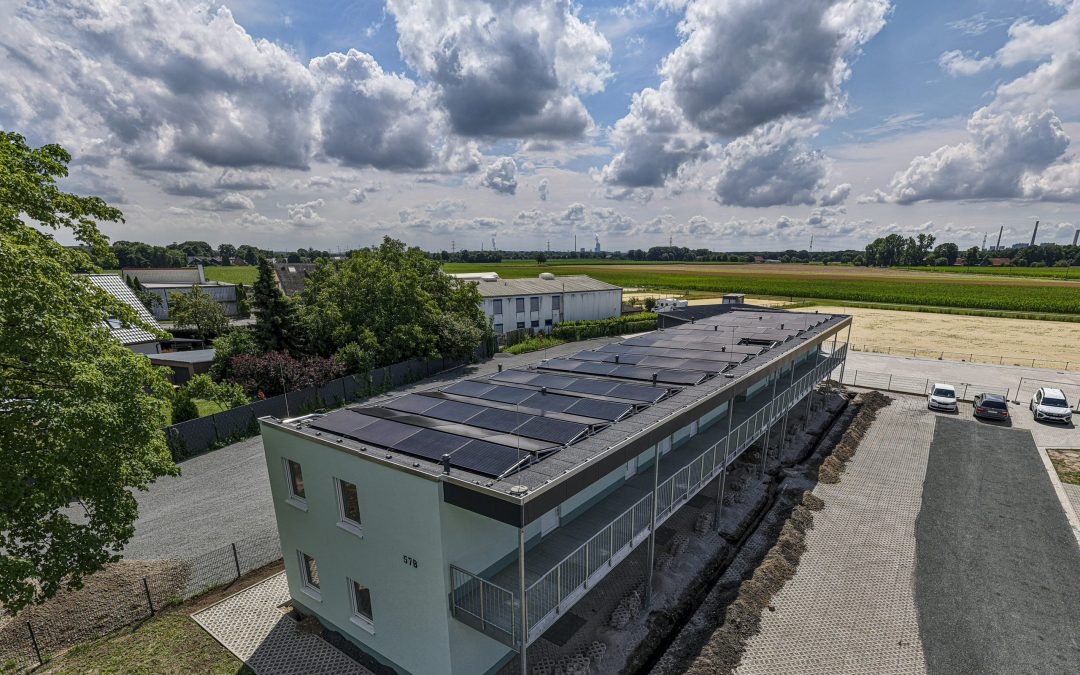 Besichtigung der PV-Anlage Sternweg in Bruckhausen